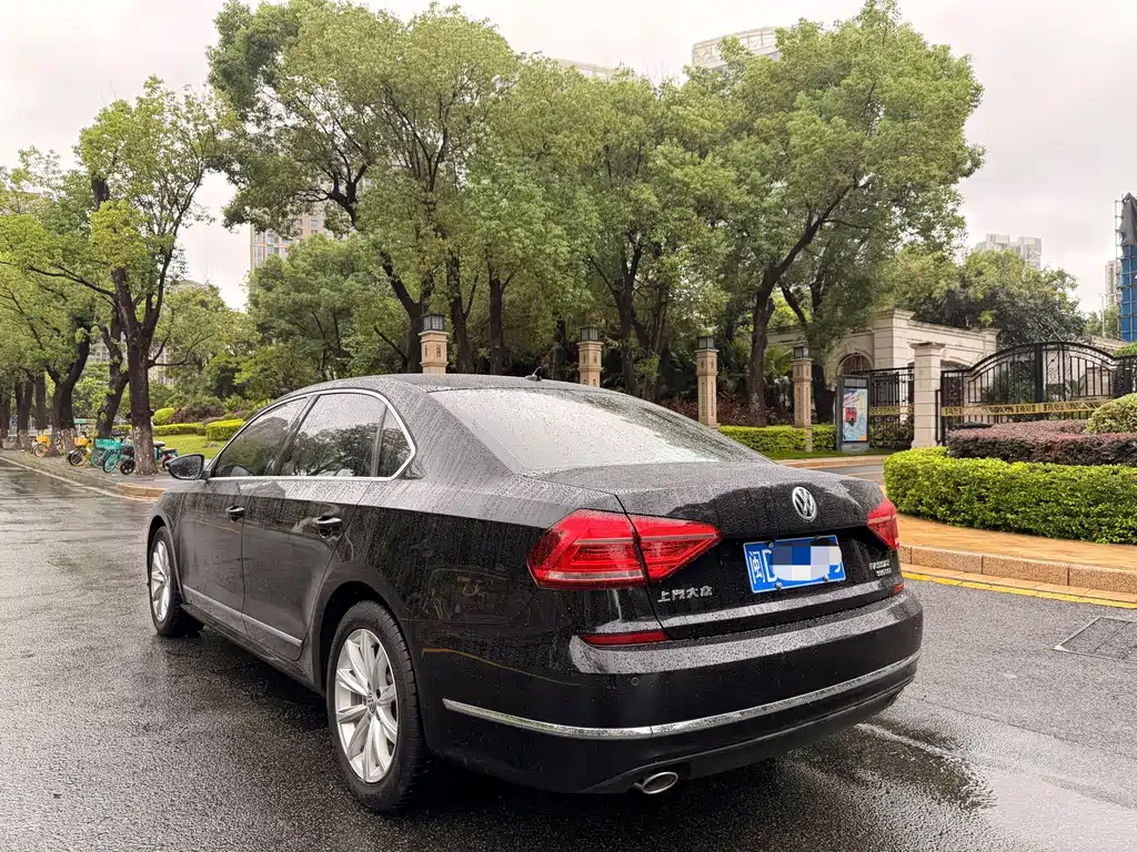 Volkswagen Passat — миниатюра 6
