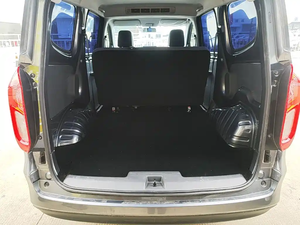 Wuling Hongguang EV — миниатюра 19