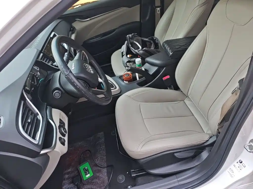 Buick Excelle — миниатюра 15