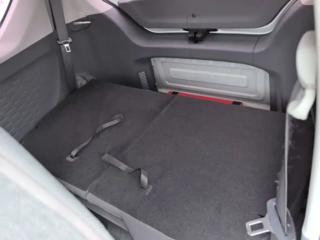 Wuling MINIEV — миниатюра 17