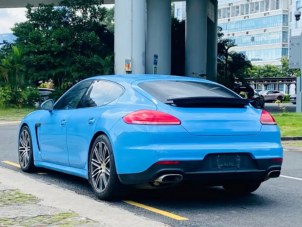 Porsche Panamera — миниатюра 5