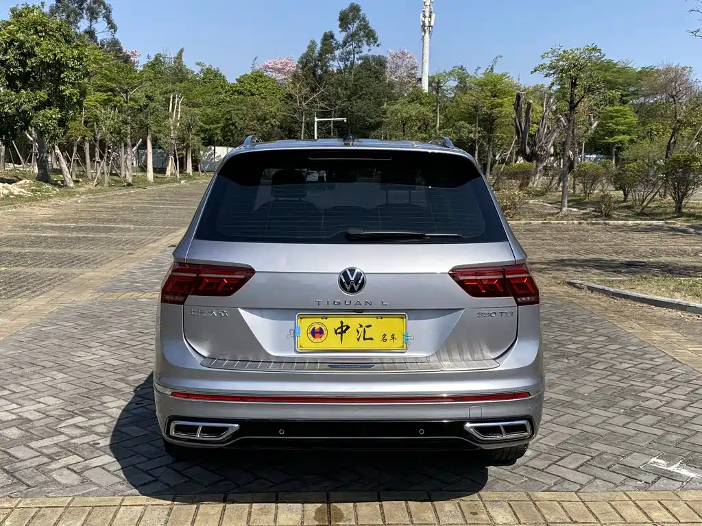 Volkswagen Tiguan L L 2022 330TSI AT R-Line Flagship
