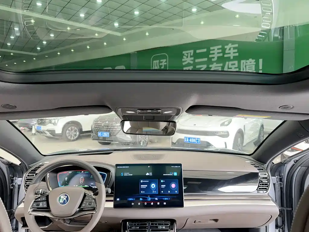 BYD Han — миниатюра 18