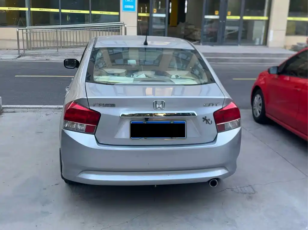 Honda City Classic — миниатюра 5