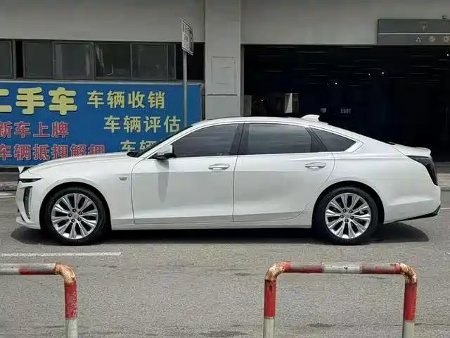 Cadillac CT6 — миниатюра 3