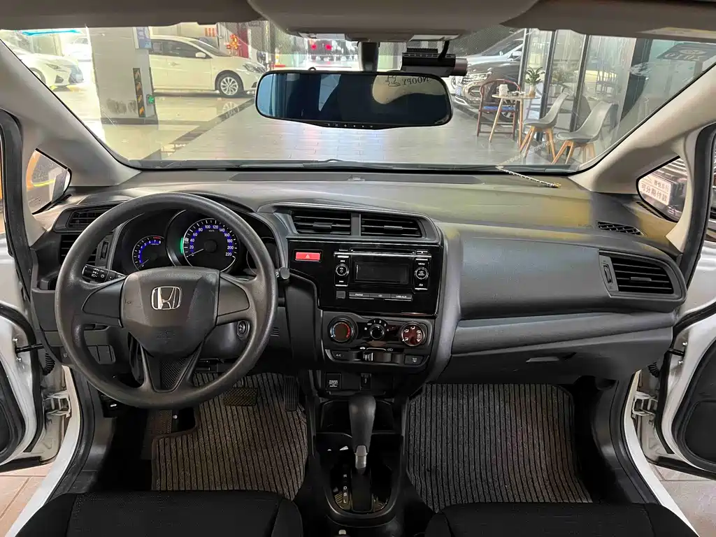 Honda Fit — миниатюра 3