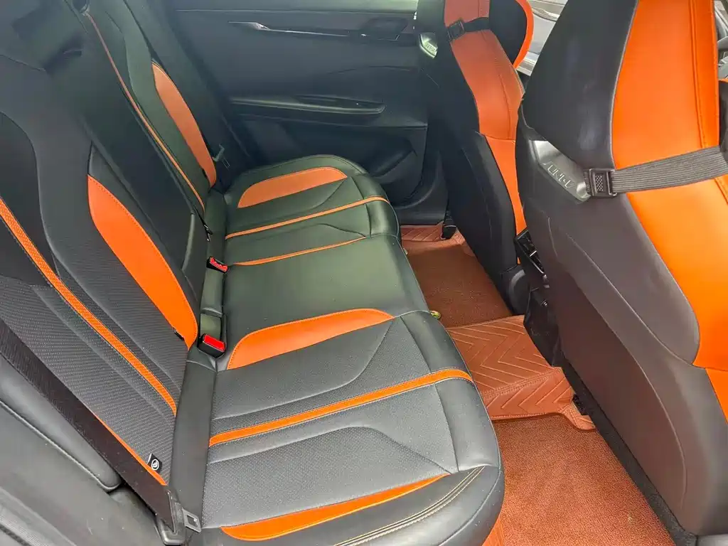 Changan UNI-V 2024 1.5T Luxury Sport
