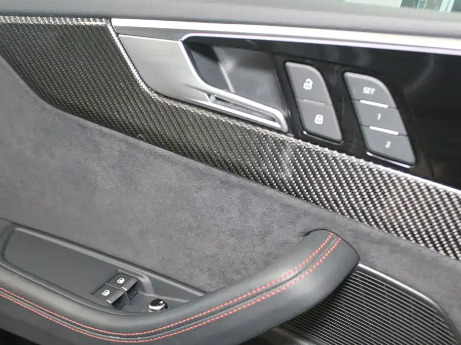 Audi RS 5 — миниатюра 12