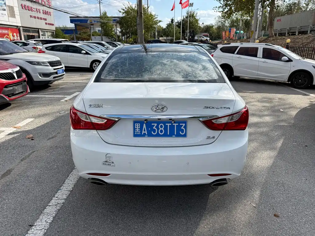 Hyundai Sonata — миниатюра 5