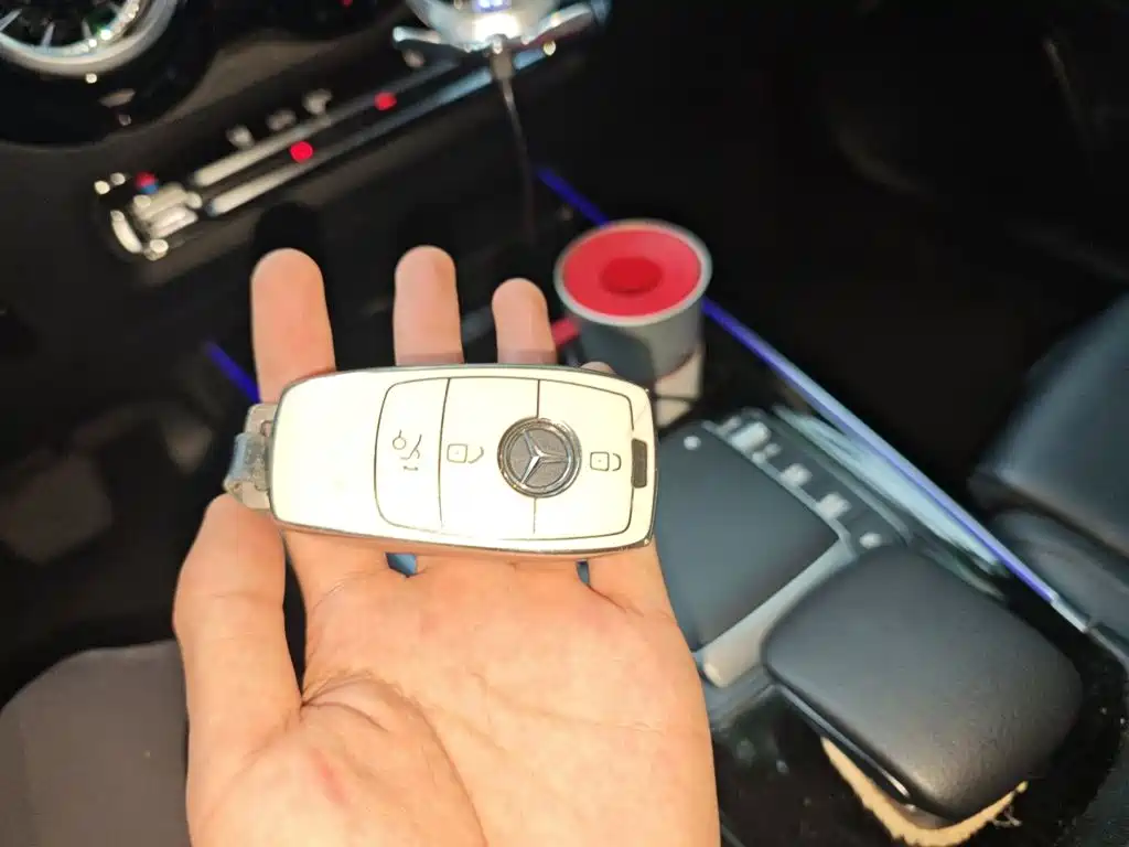 Mercedes-Benz GLB — миниатюра 12