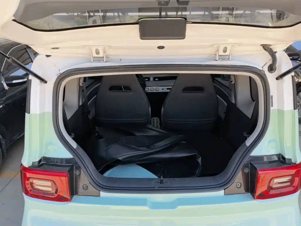 Wuling MINIEV — миниатюра 19