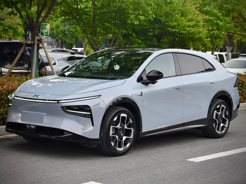 XPeng 小鹏G7 2025
