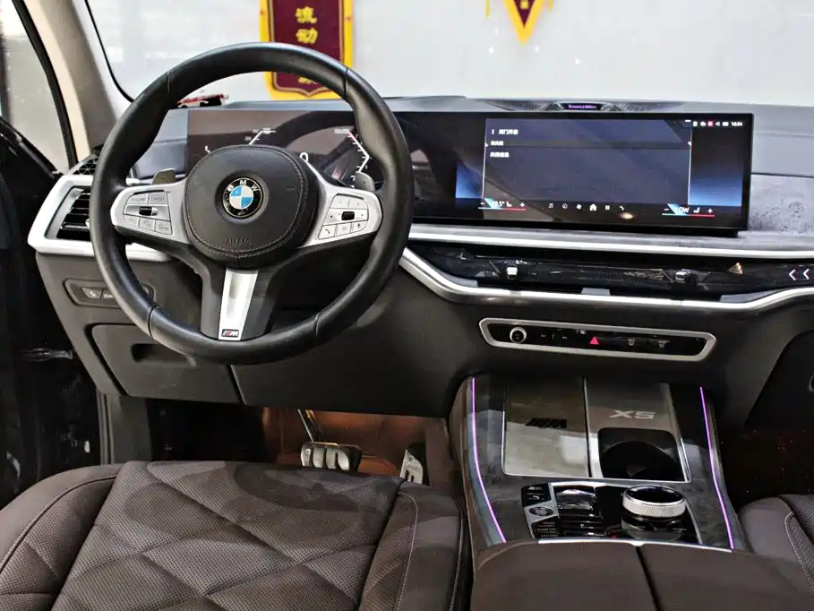 BMW X5 — миниатюра 10