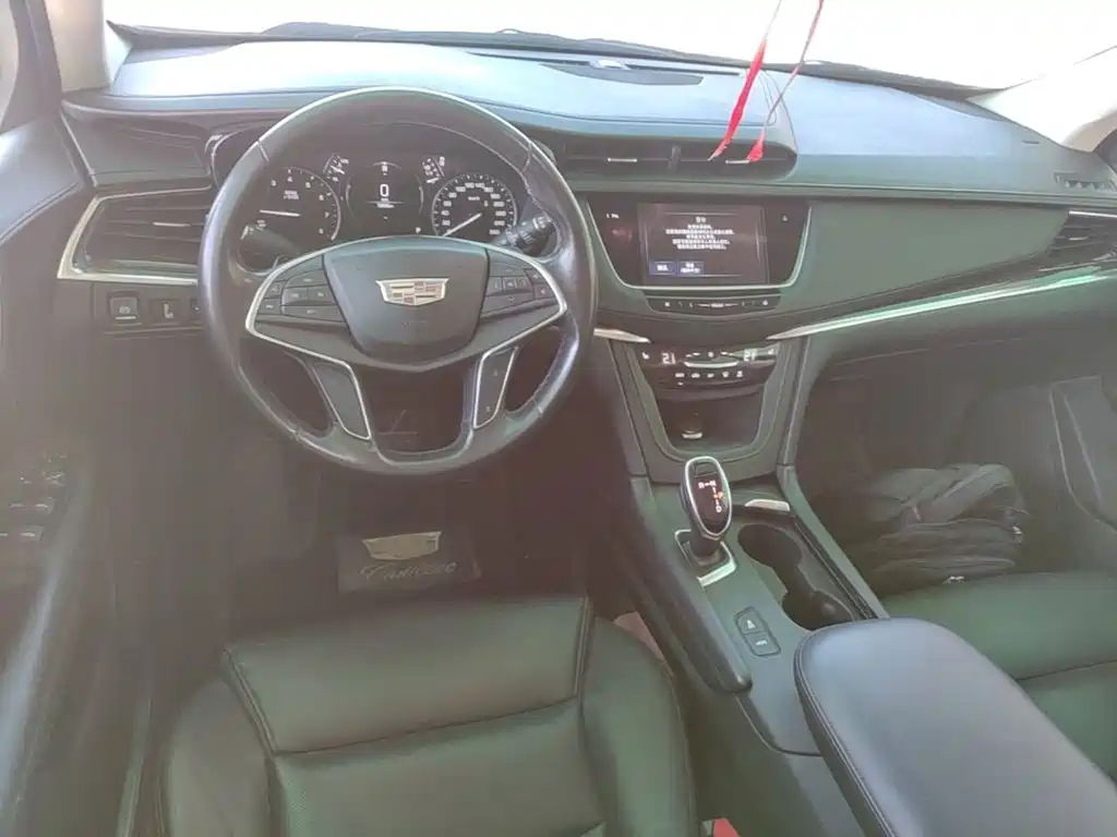 Cadillac XT5 — миниатюра 10