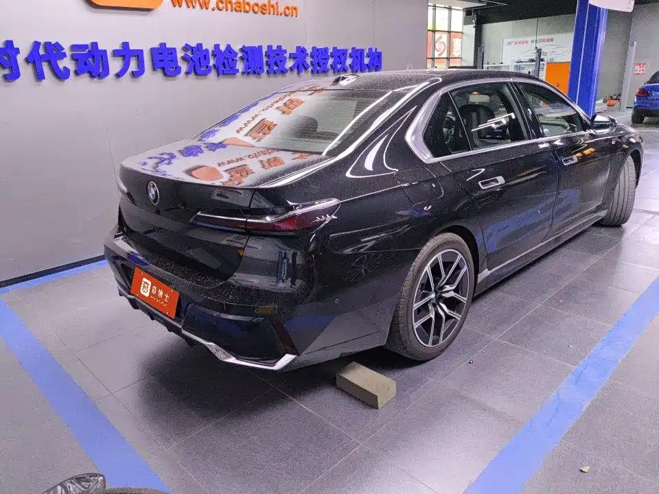 BMW 7 Series 7 2023 735Li M Sport