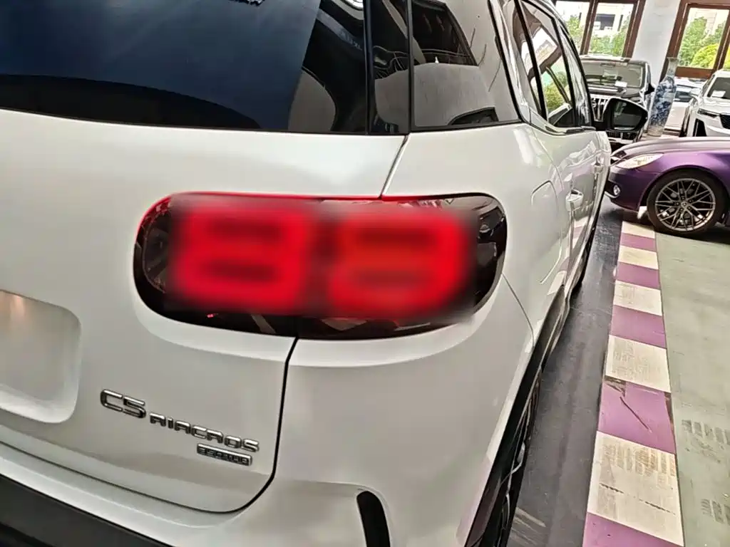 Citroen C5 AIRCROSS — миниатюра 8