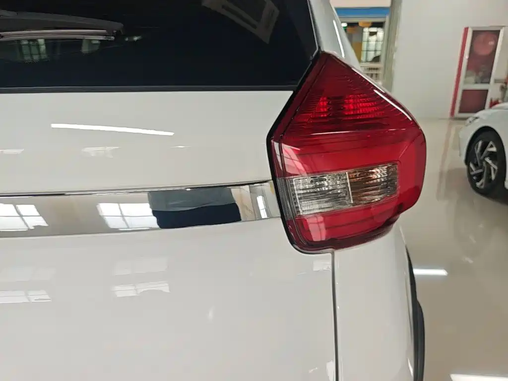 Chery Tiggo 3x — миниатюра 8