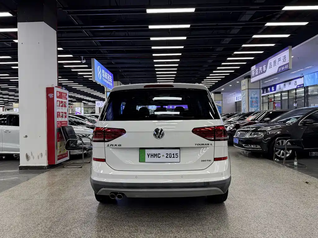 Volkswagen Touran — миниатюра 19