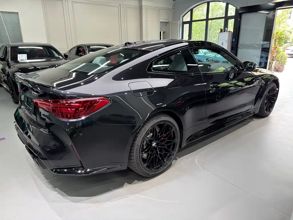 BMW M4 2024 M4 M xDrive