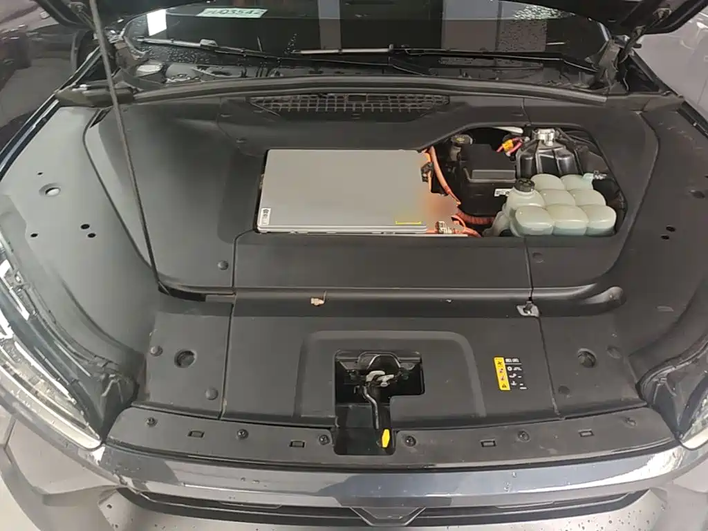 NIO EC6 — миниатюра 20