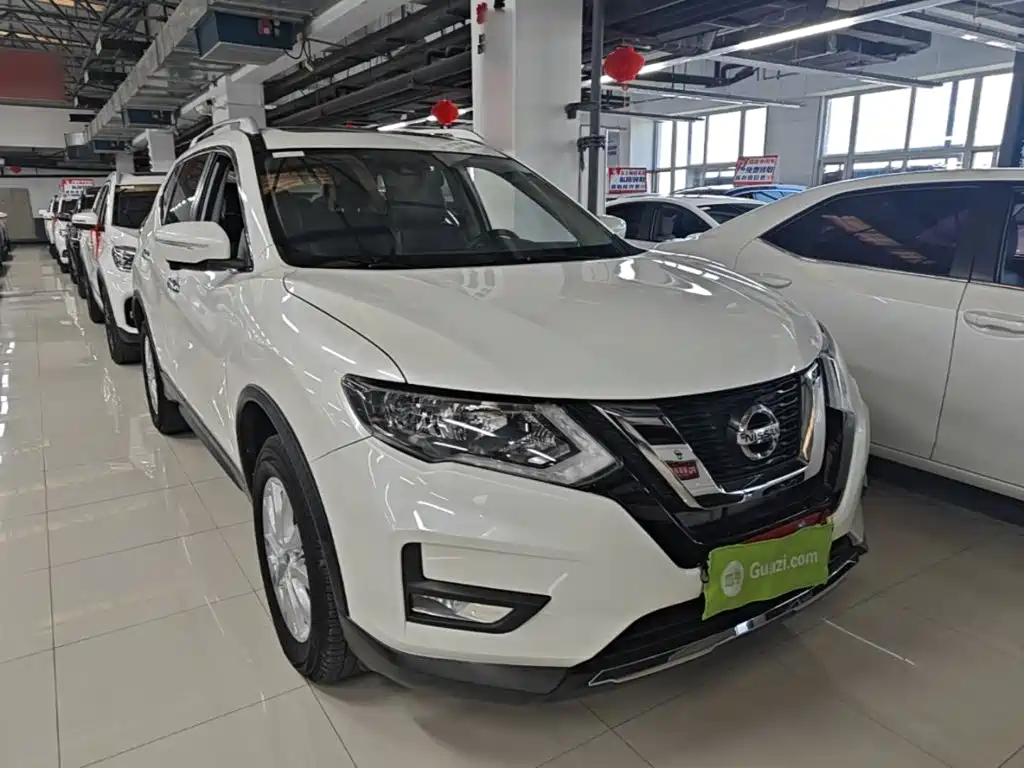 Nissan X-Trail — миниатюра 4
