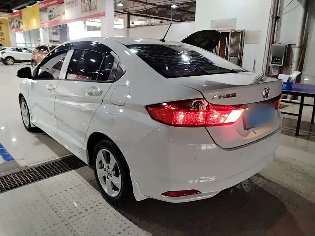 Honda City — миниатюра 5