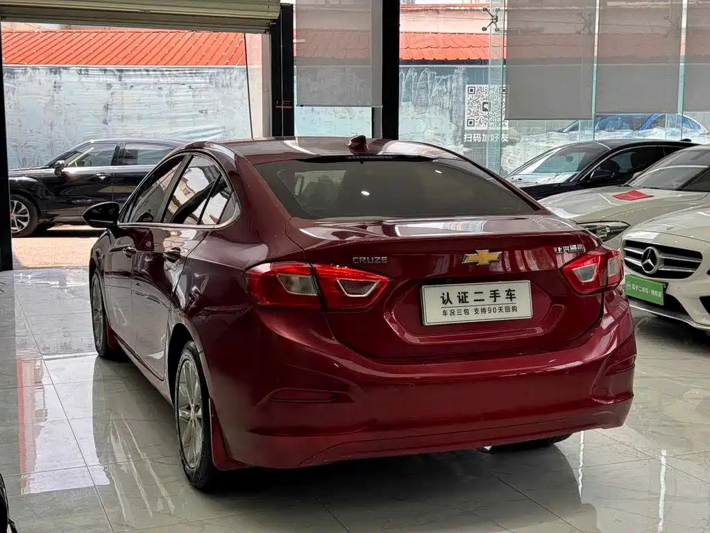 Chevrolet Cruze — миниатюра 6