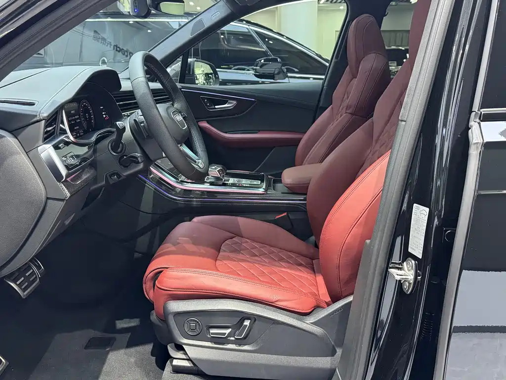 Audi SQ7 — миниатюра 10