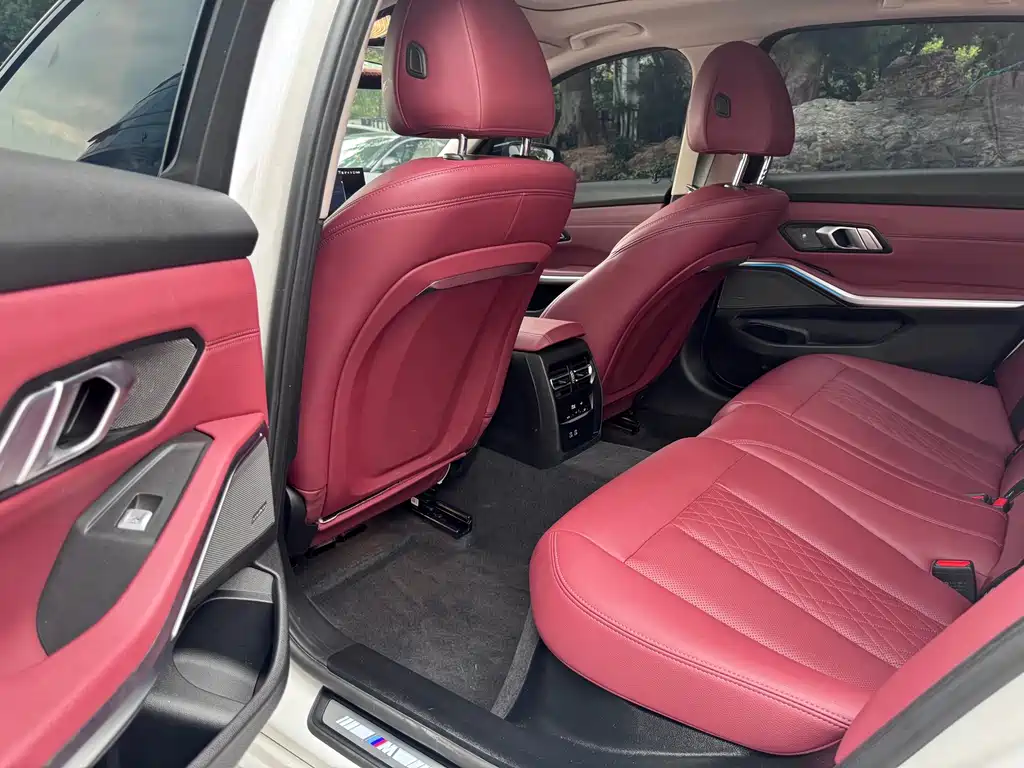 BMW 3 Series — миниатюра 11
