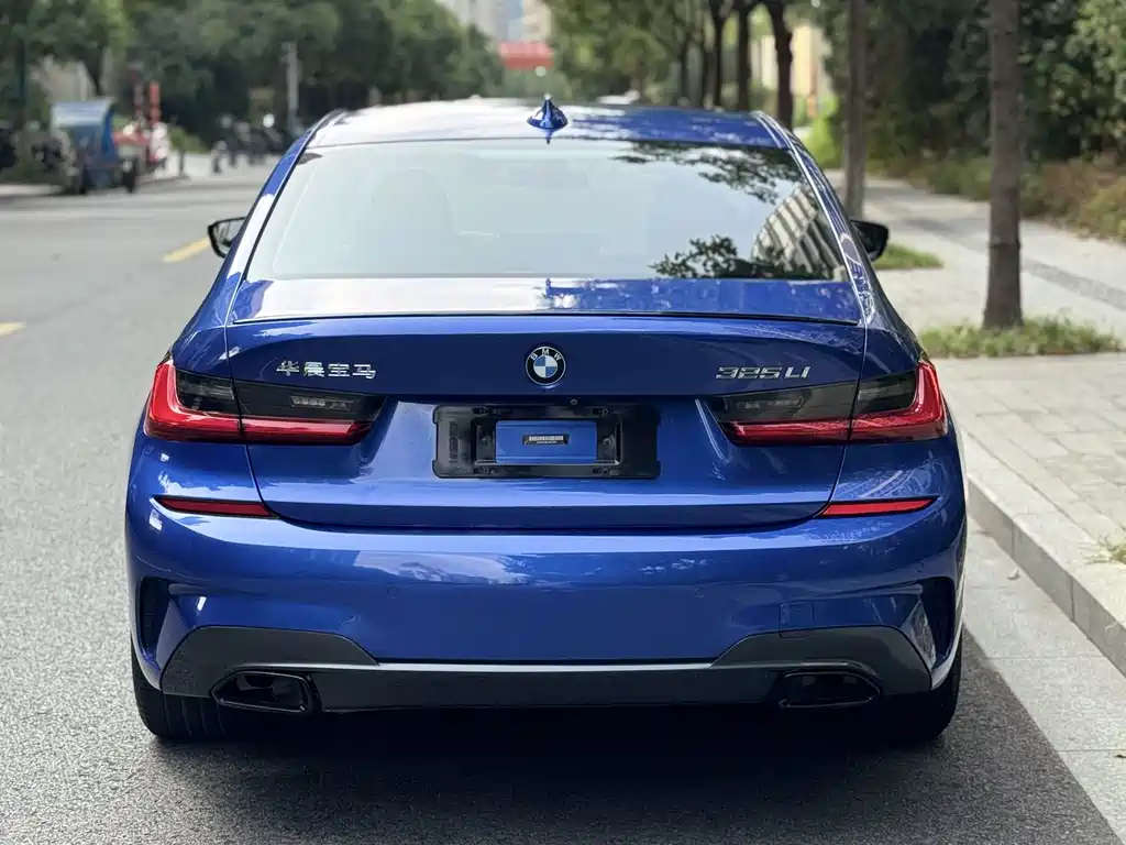 BMW 3 Series — миниатюра 9
