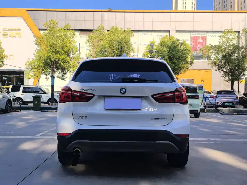 BMW X1 — миниатюра 19