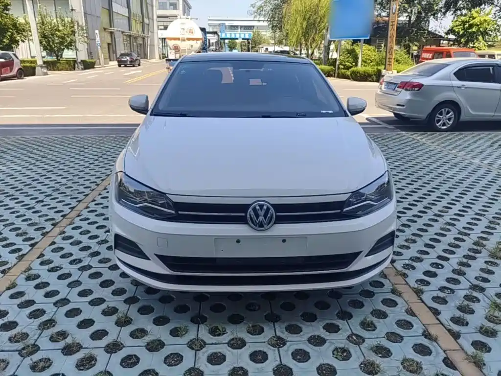 Volkswagen Polo — миниатюра 3