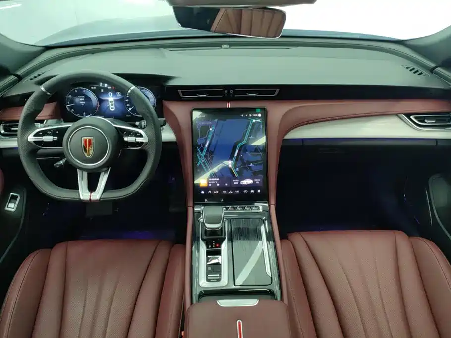 Hongqi Hongqi H5 — миниатюра 12