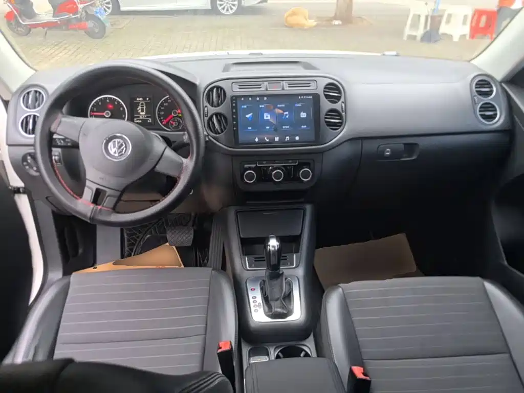 Volkswagen Tiguan — миниатюра 10