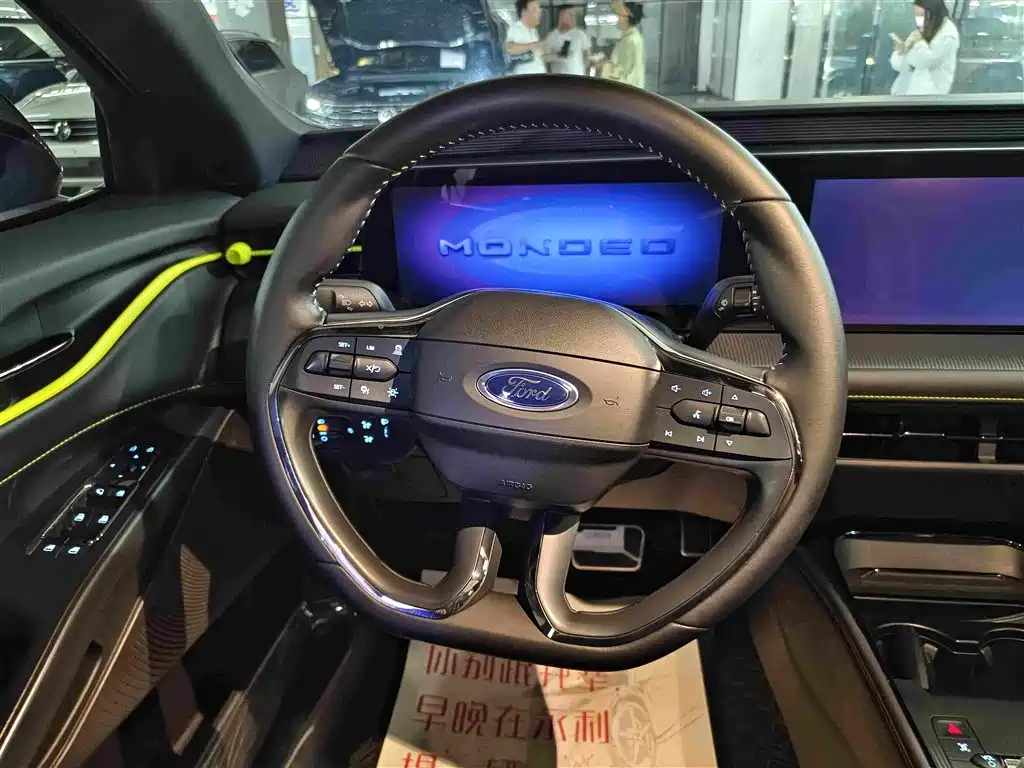 Ford Mondeo — миниатюра 12