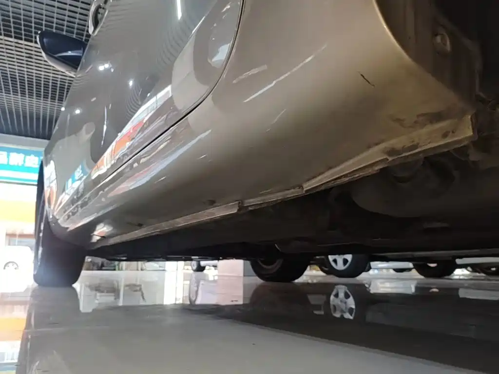 Geely Emgrand — миниатюра 22