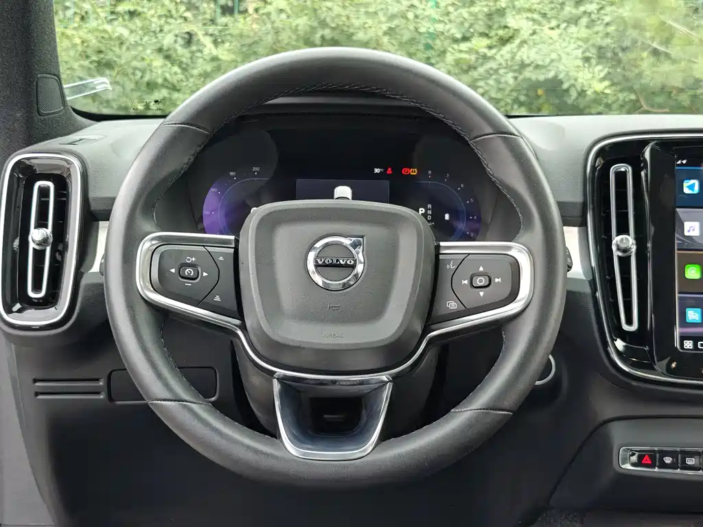 Volvo XC40 — фотографии объявления, Фото 14