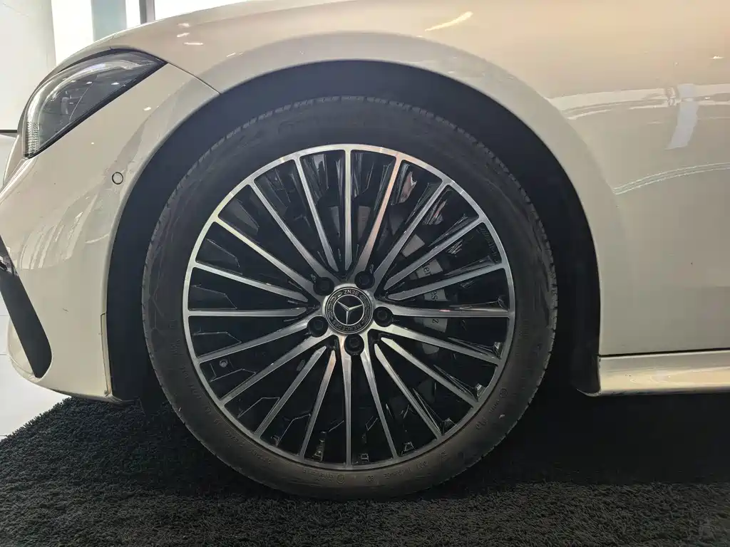 Mercedes-Benz CLE — миниатюра 15