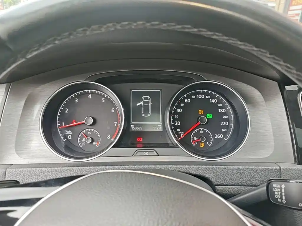 Volkswagen Golf — миниатюра 12