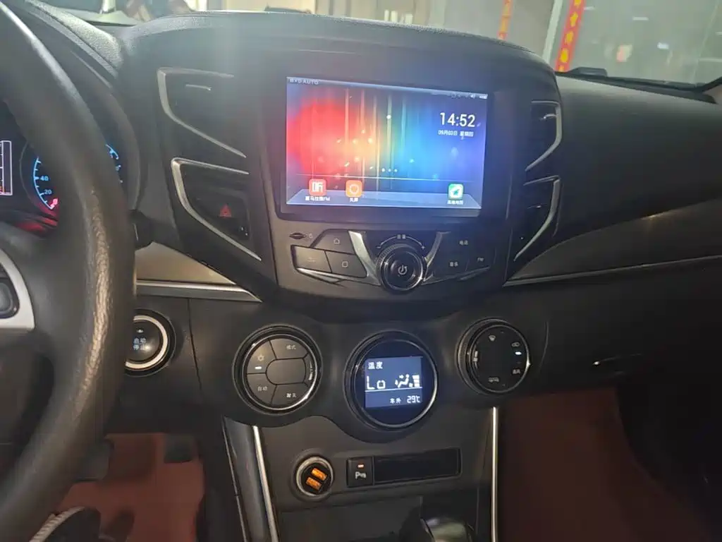BYD Song — миниатюра 13