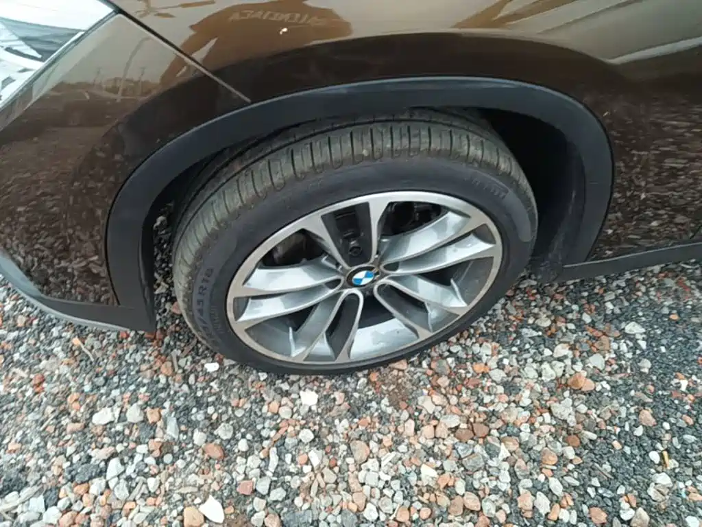 BMW X1 — миниатюра 23