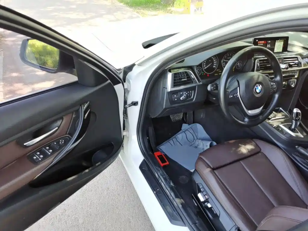 BMW 3 Series — миниатюра 16