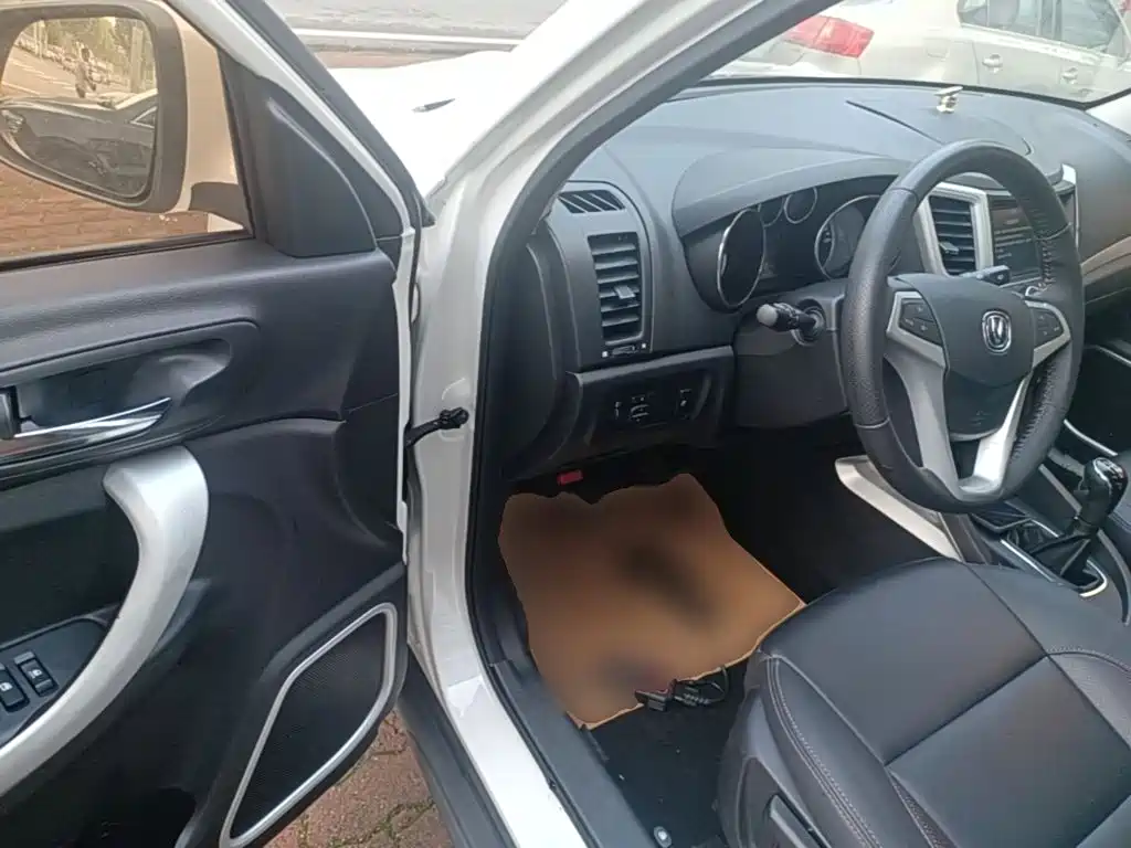 Changan CS35 — миниатюра 16