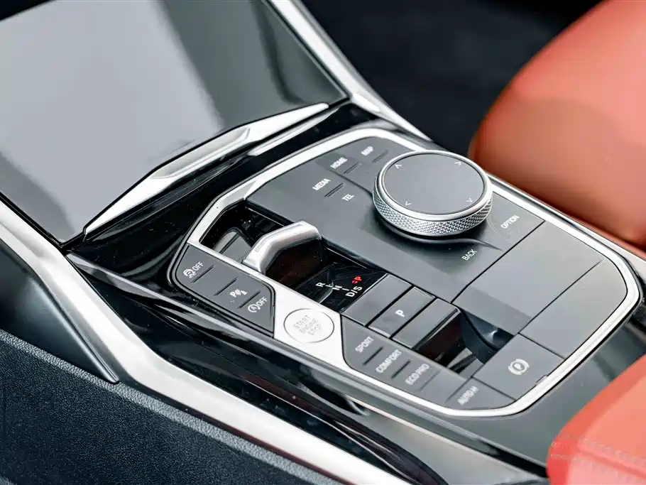 BMW 3 Series — миниатюра 14
