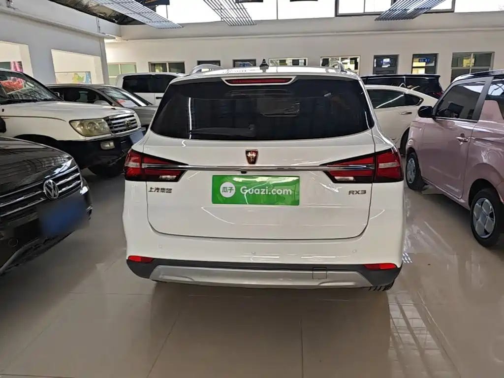 Roewe RX3 — миниатюра 6