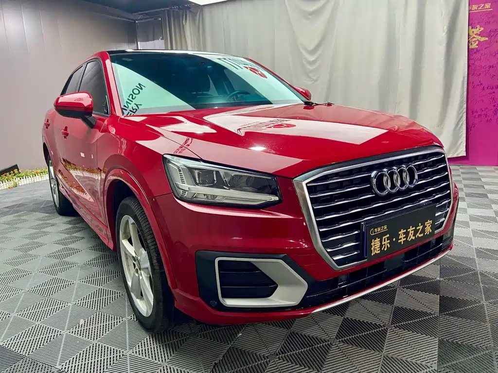 Audi Q2L — миниатюра 3