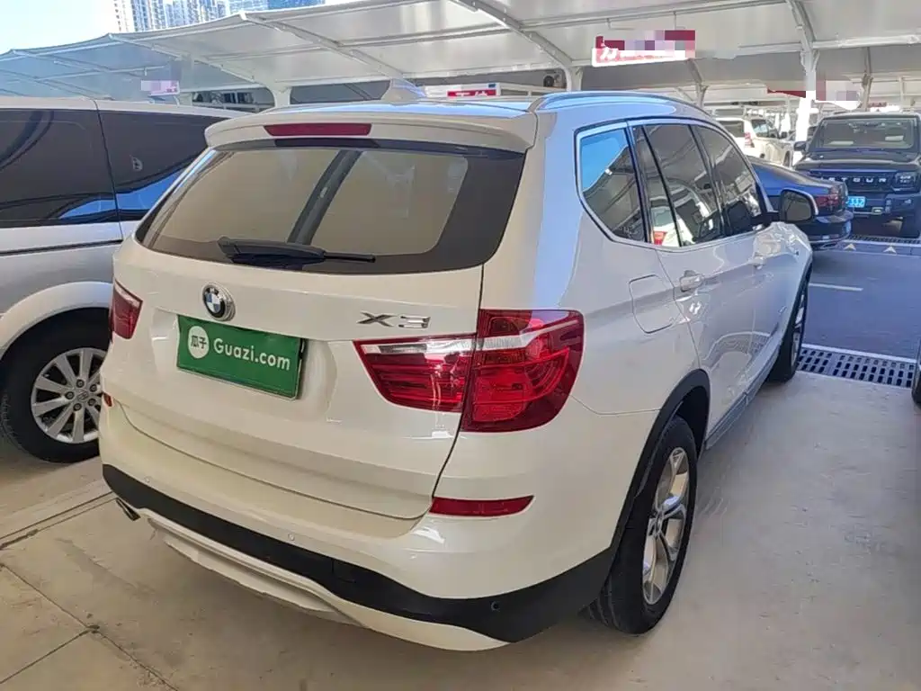 BMW X3 (Import) — миниатюра 7