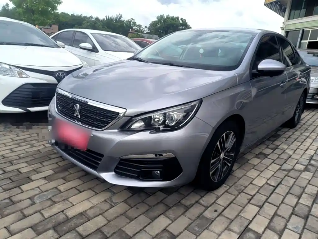 Peugeot 308 — миниатюра 2