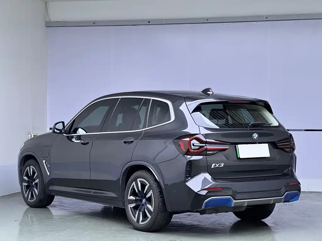 BMW iX3 2022 Lead