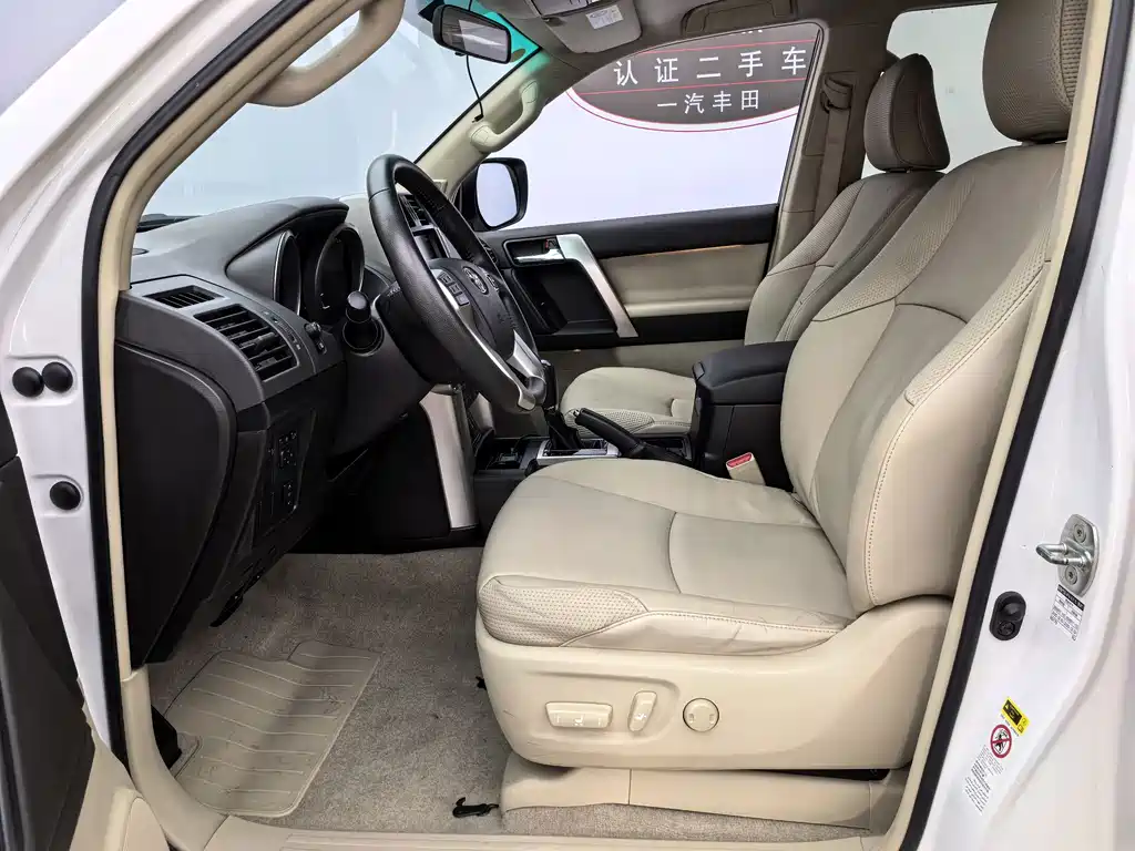 Toyota Land Cruiser Prado 2010 4.0L AT TX-L